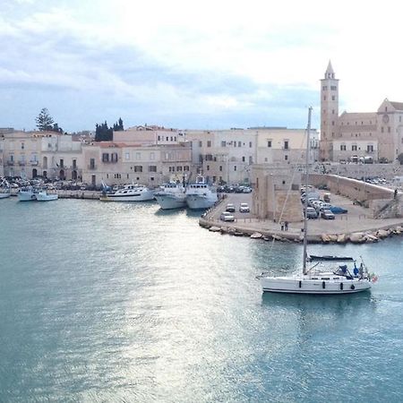 La Stradina Bed & Breakfast Trani Bagian luar foto