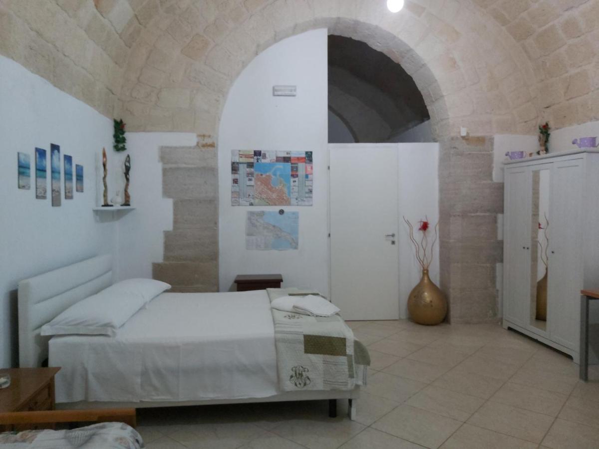 La Stradina Bed & Breakfast Trani Bagian luar foto