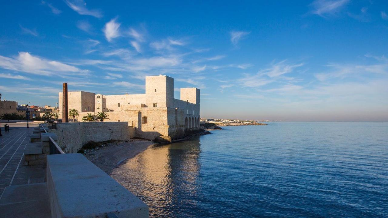 La Stradina Bed & Breakfast Trani Bagian luar foto