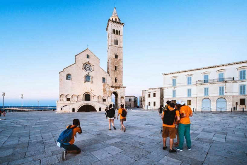 La Stradina Bed & Breakfast Trani Bagian luar foto